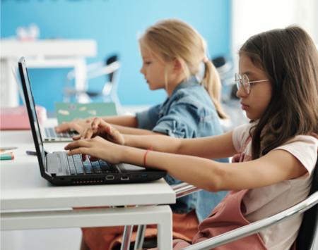 FrontRow_ezRoom_Solutions Carousel Image 4_01_main_xl_col4_hpad0